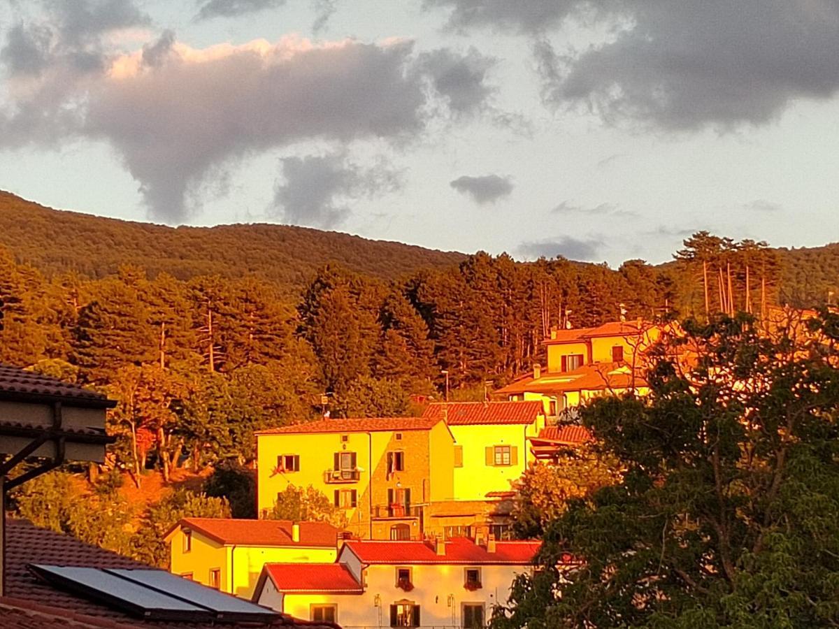 Hotel Le Stanze Della Terrazza Sul Borgo Castel del Piano  Exteriér fotografie